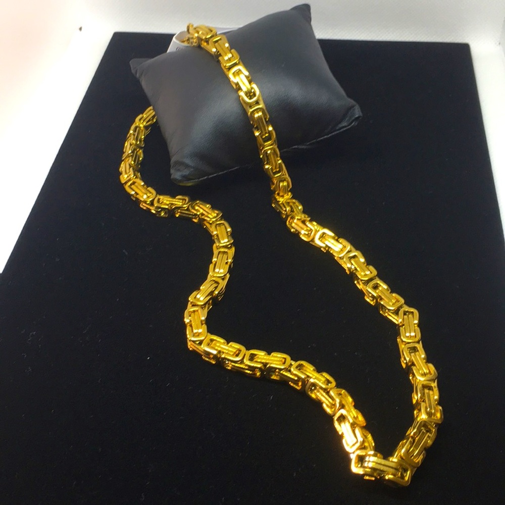 Heavy and solid Chain 22 inch - Picture 2 of 5